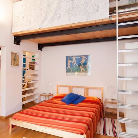 8 Studio Rome Luaran gambar