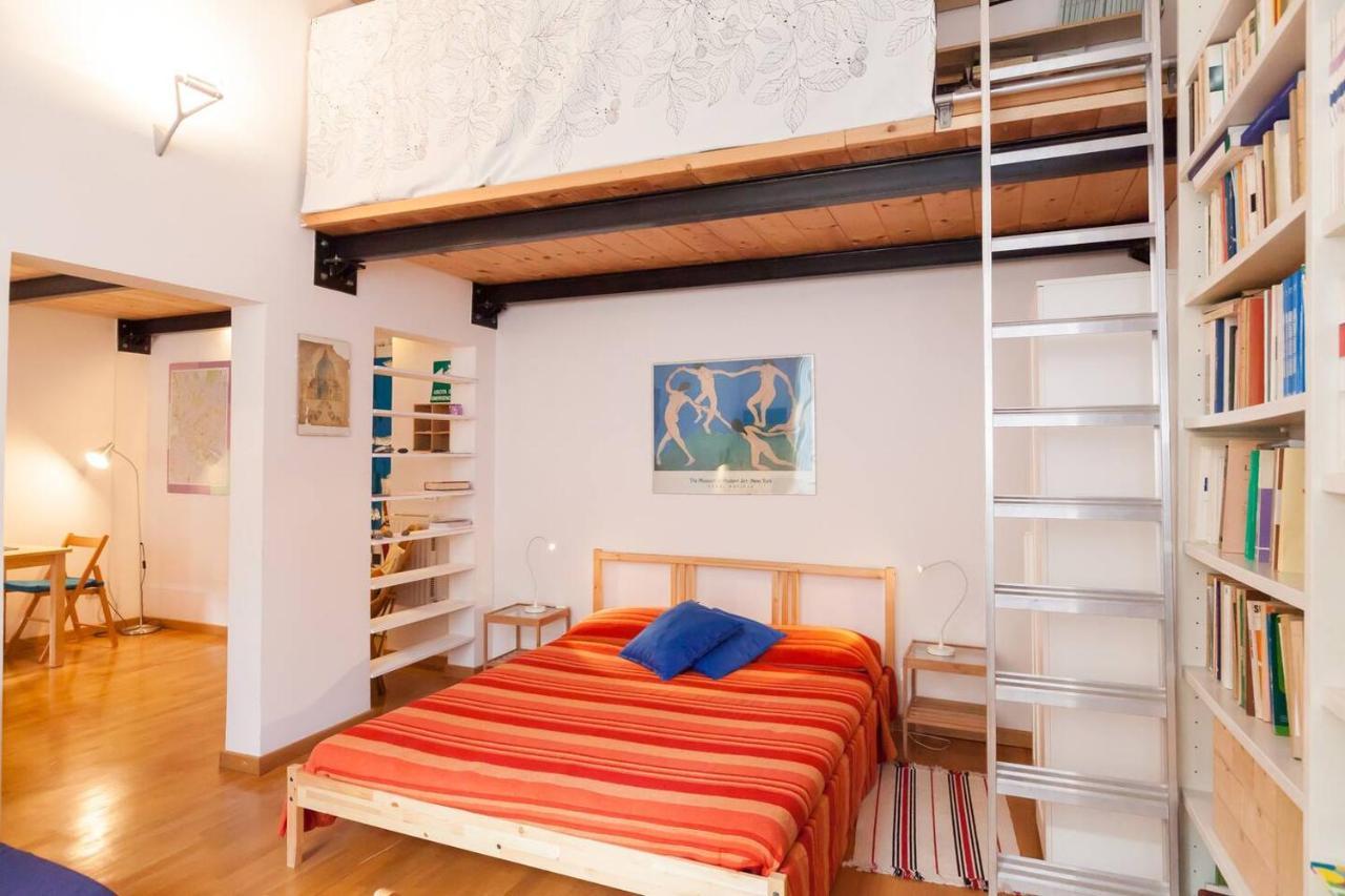 8 Studio Rome Luaran gambar